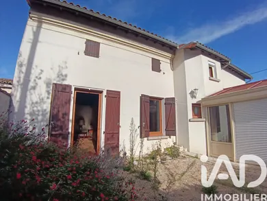 House in Thouars (79100)