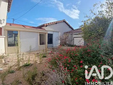 House in Thouars (79100)