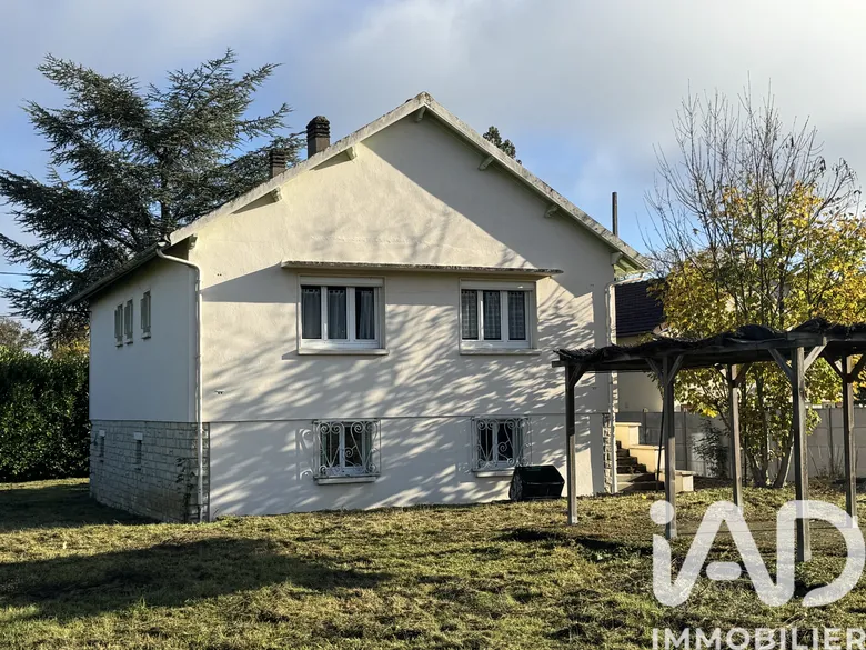 Maison 7 pièces 153 m² · à Champigny · 153 m² · 209 000 €