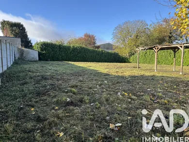 Pavillon à Champigny (89340)