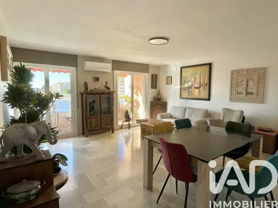 Appartement à Hyères (83400)