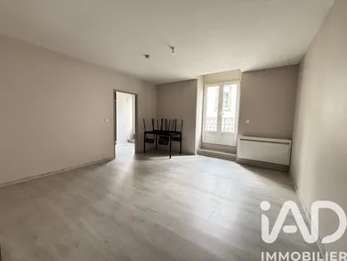 Appartement à Vals-les-Bains (07600)