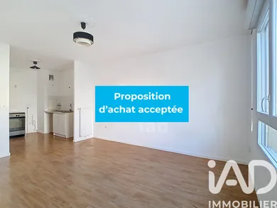 Appartement à Dammarie-lès-Lys (77190)