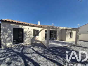 Traditional house at Colombiers (34440)