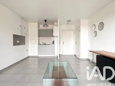 Appartement à Bussy-Saint-Georges (77600)