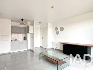 Apartment in Bussy-Saint-Georges (77600)