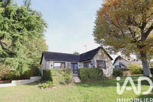 Traditional house in Huest (27930)