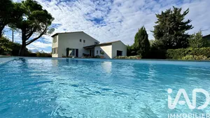 Traditional house at Jonquerettes (84450)