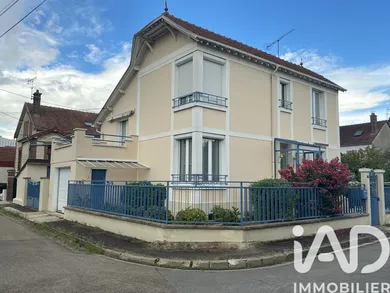 House in Troyes (10000)