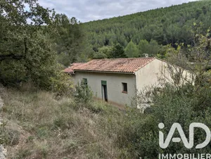 Maison à SAINT-ZACHARIE (83640)