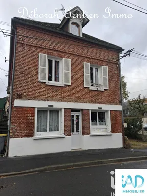 House at Montchevreuil (60240)