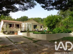 House at La Chapelle-des-Pots (17100)