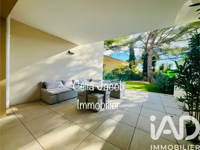 Apartment in Toulon (83200)