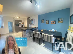 Townhouse at Paimbœuf (44560)