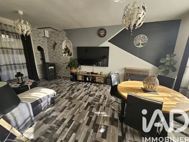 Maison à Mont-Saint-Père (02400)