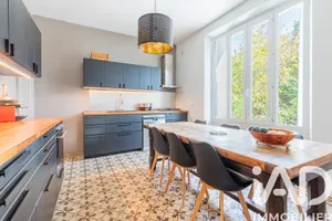 Mansion in Brunoy (91800)