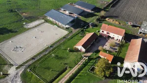 Maison de campagne à Boucé (03150)