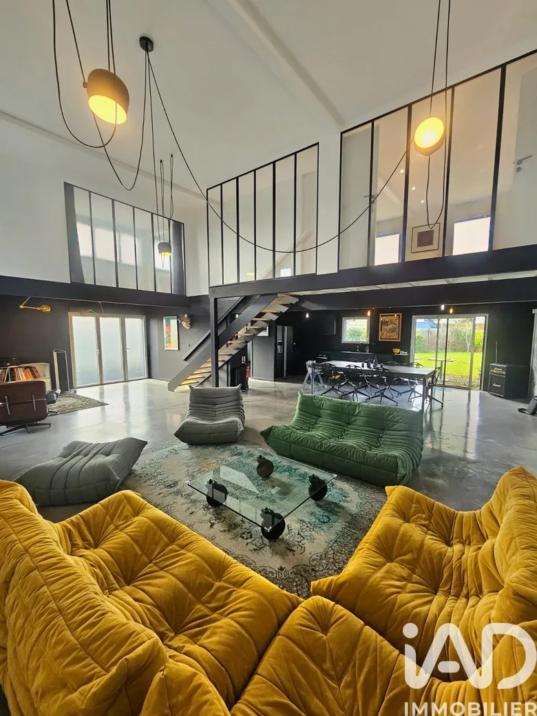 Maison 5 pièces 286 m² · à Cintré · 286 m² · 508 000 €