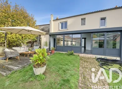 Maison traditionnelle à Maisdon-sur-Sèvre (44690)