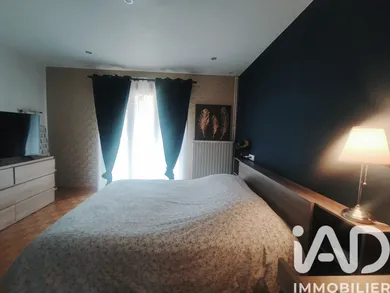 Village house in Aubeterre (10150)