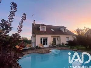 Traditional house at Chailly-en-Bière (77930)