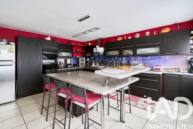 Maison à Faches-Thumesnil (59155)
