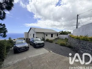 House at Saint-Denis (97400)