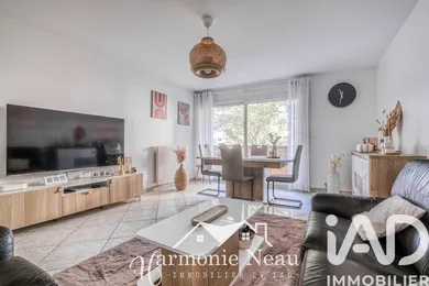Apartment in Tremblay-en-France (93290)