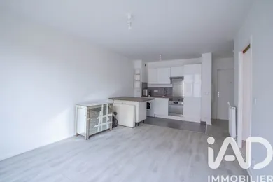 Appartement à L'Île-Saint-Denis (93450)