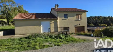 Maison traditionnelle à Saint Privat du Dragon (43380)