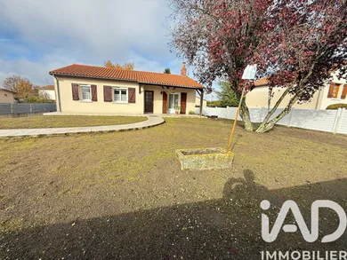 House in Loudun (86200)