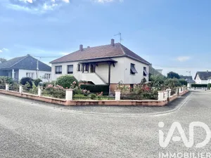 Village house at Hochfelden (67270)