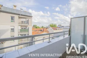 Appartement à Stains (93240)