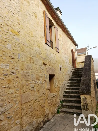 Townhouse in Lalinde (24150)