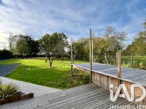 Maison à Saint-Urbain (85230)