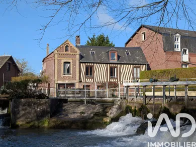 Immeuble à Criel-sur-Mer (76910)