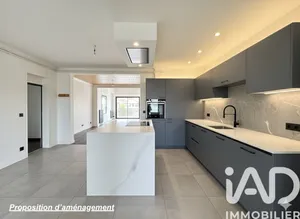 House at Nantes (44300)