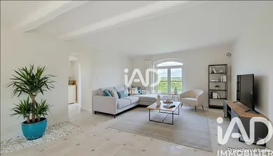 House at Corbeil-Essonnes (91100)