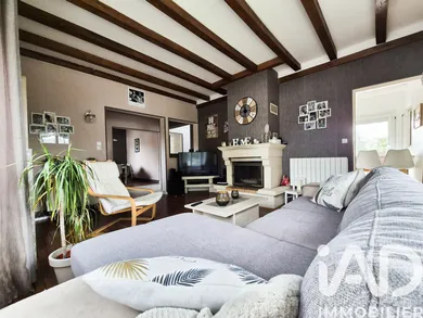 Traditional house in Donges (44480)