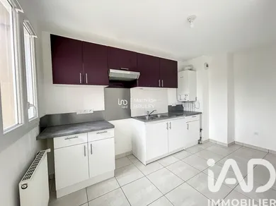 Apartment in Dourdan (91410)