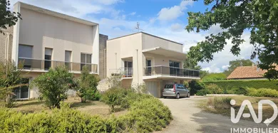 Architectural house in Prigonrieux (24130)