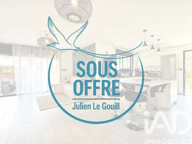 House at Saint-Pierre (97410)