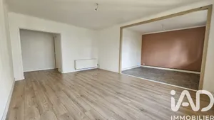 Apartment in Nantes (44300)