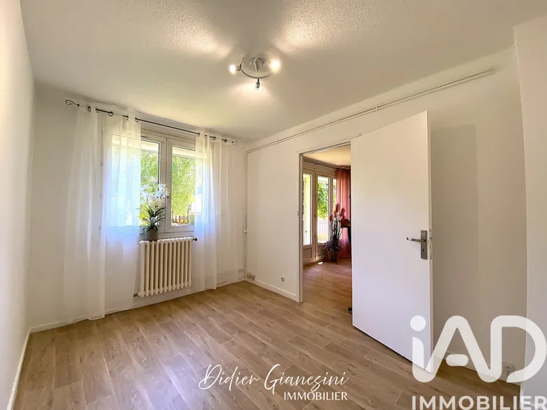Appartement 4 pièces 69 m² · à Moyeuvre-Grande · 69 m² · 110 000 €