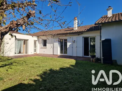 Maison à Poitiers (86000)