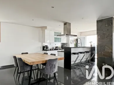 Maison à Pontault-Combault (77340)