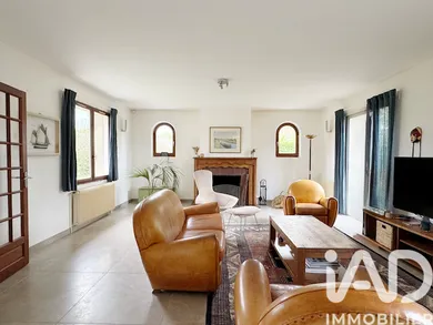 House at Villers-Bretonneux (80800)