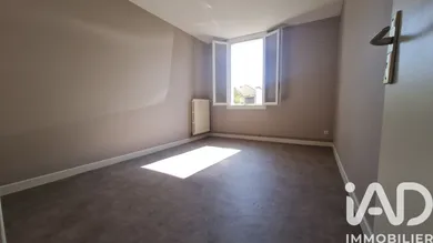 Apartment in Reims (51100)