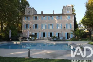 Bastide in La Garde (83130)
