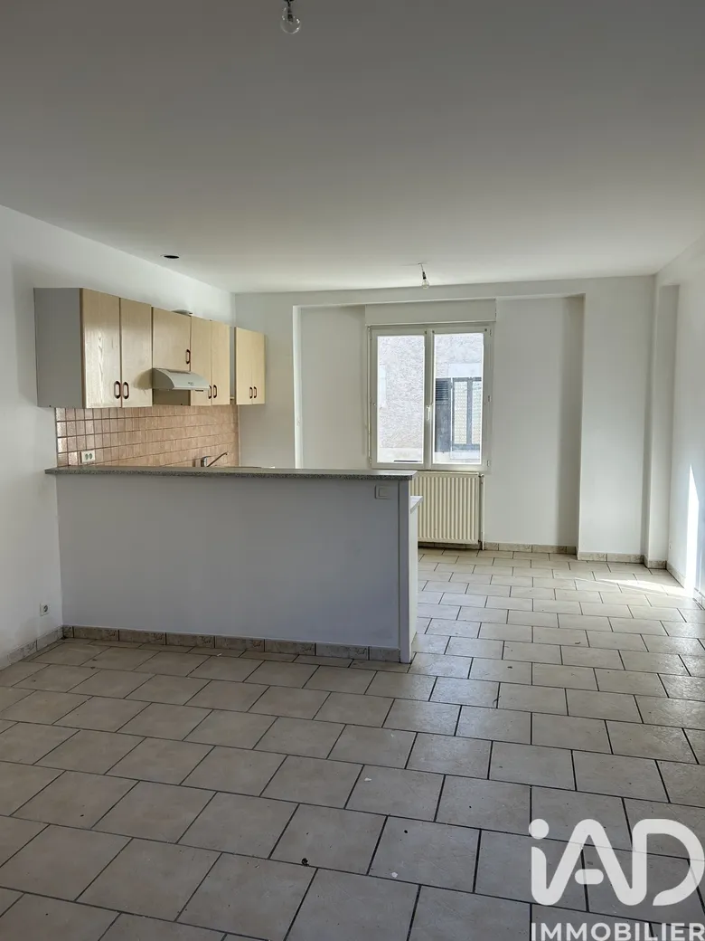 Maison 4 pièces 78 m² · à Issoudun · 78 m² · 86 000 €